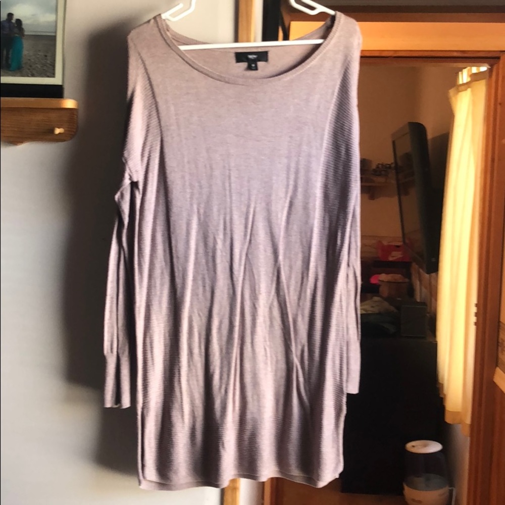 Long length sweater